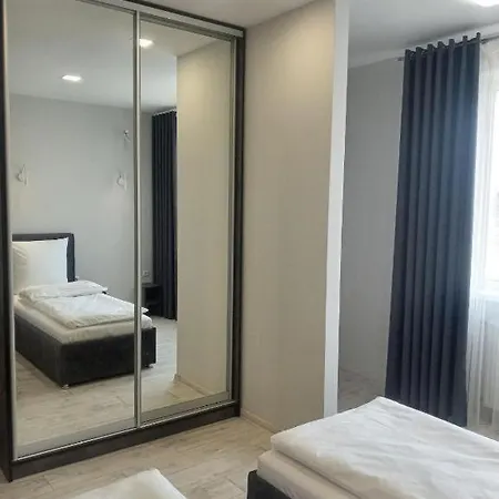 Lux Na Druhetiv Апартаменты Ужгород