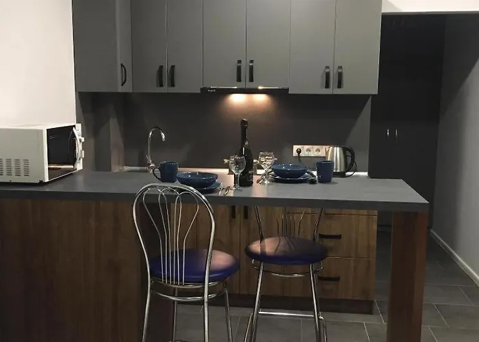 아파트 Apartment Varosh *